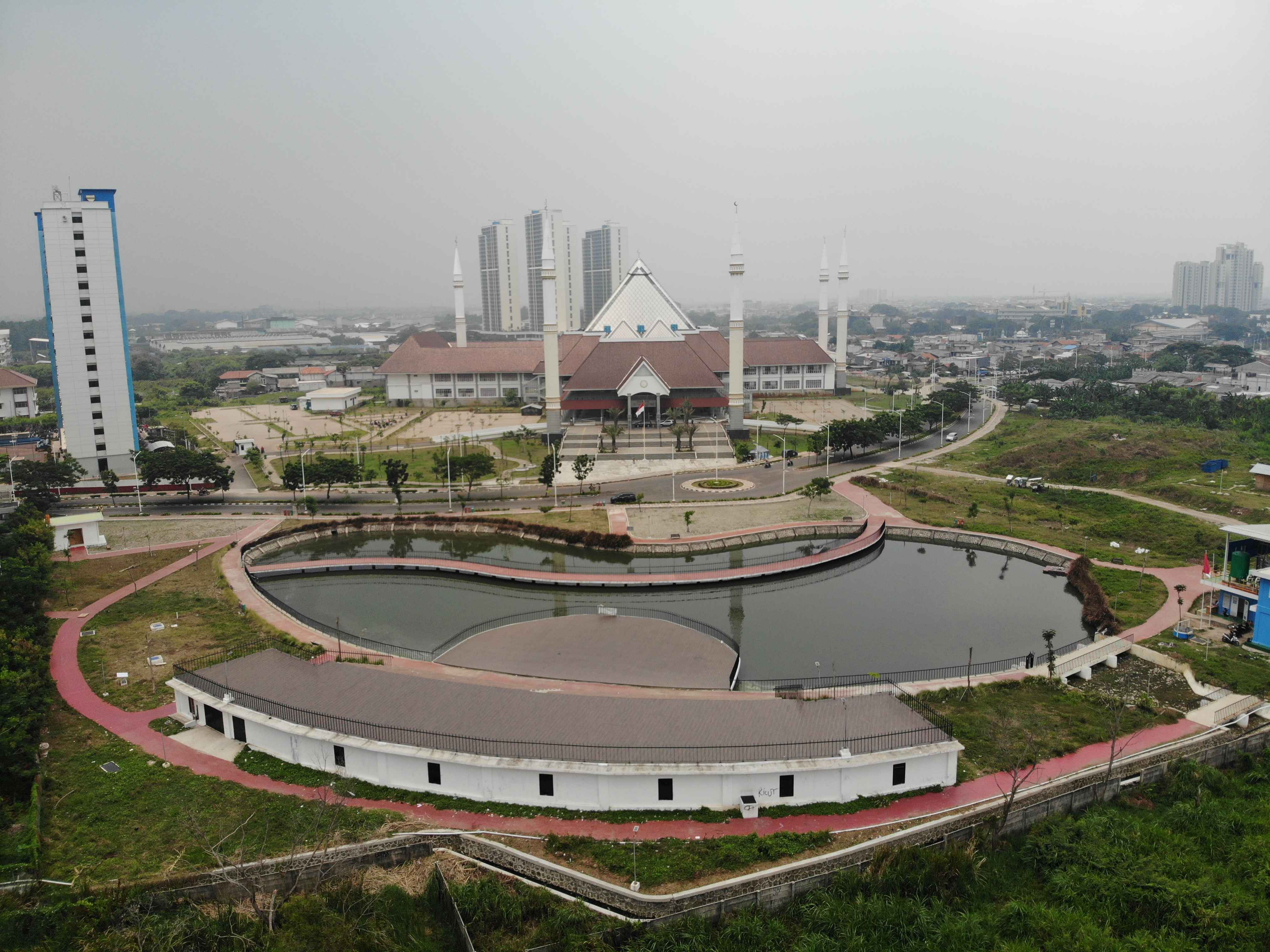 Masjid Raya KH Hasyim Asy'ari
