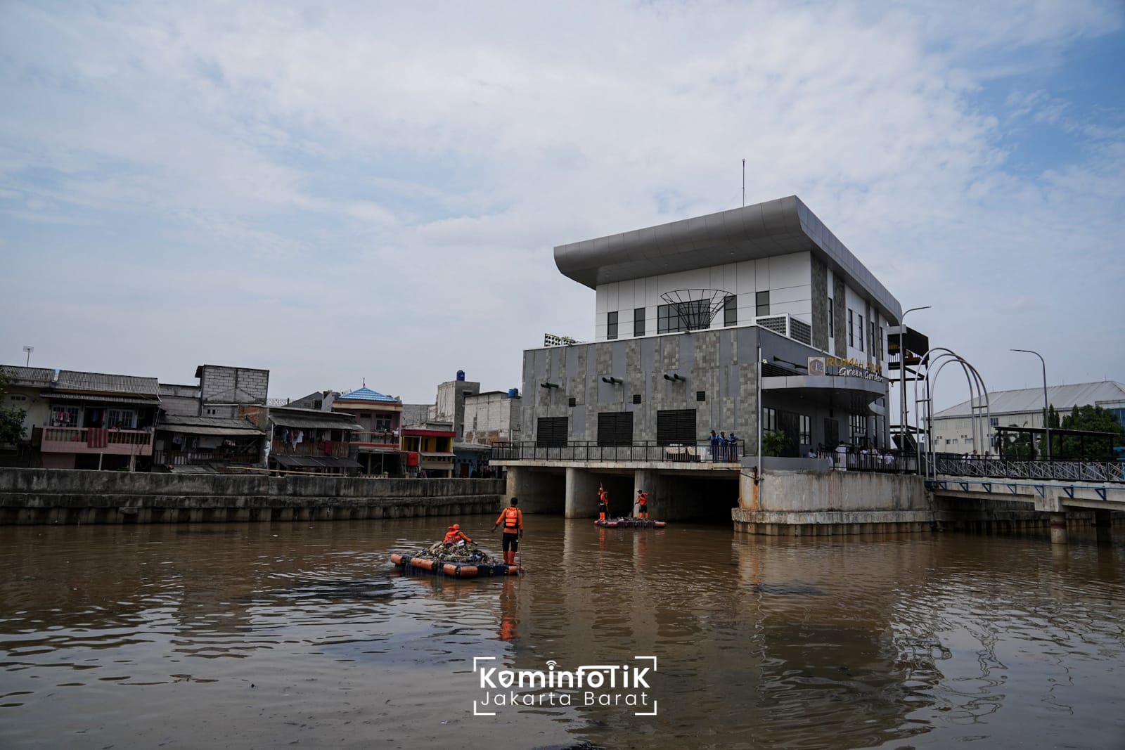 Pemeliharaan Sungai untuk Mencegah Banjir pada Musim Hujan